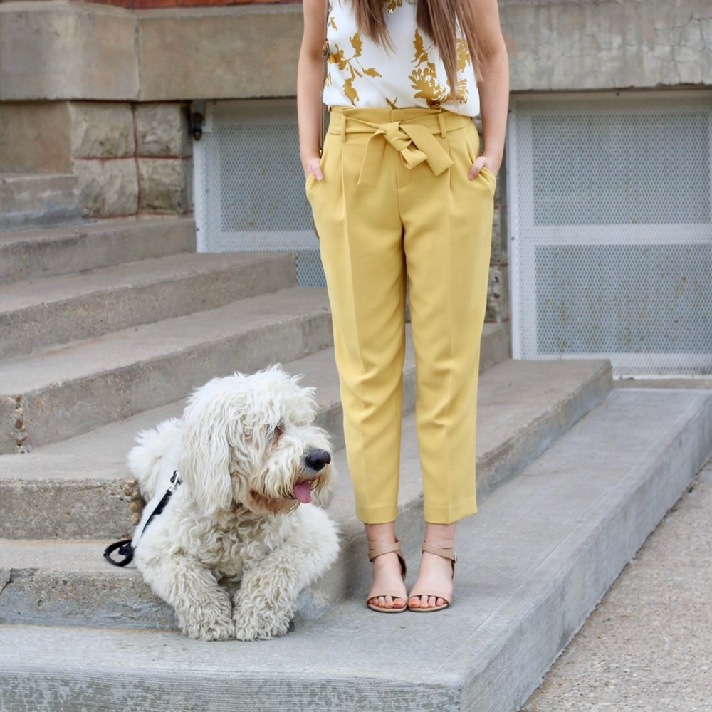 Simons Golden Tie-Waist Cropped Pants